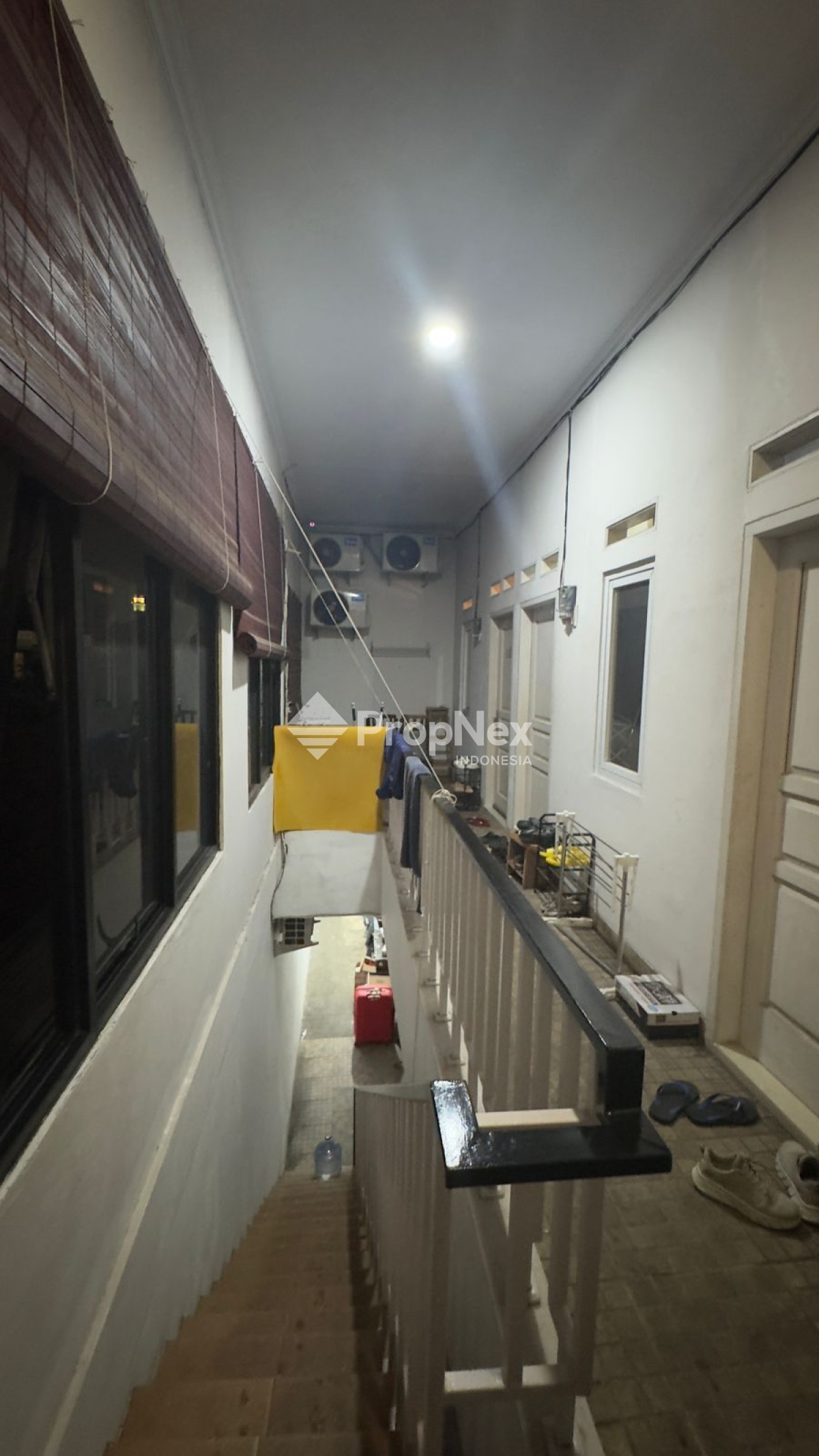 Rumah + Kos-Kosan Strategis di Kebun Jeruk Jakarta Barat — foto 9